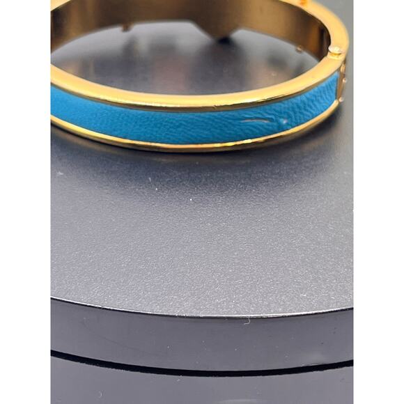 Juicy Couture Blue Leather Pave
Heart Hinged Gold Tone Buckle Bangle - Picture 5 of 9